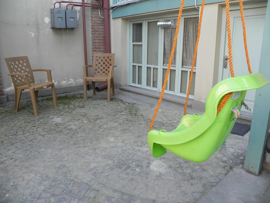Old Yard Guest House Tbilisi Luaran gambar